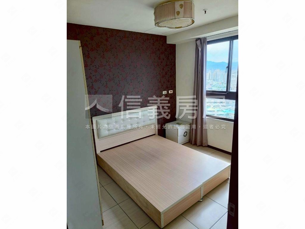 中壢鼎藏高樓層景觀戶房屋室內格局與周邊環境