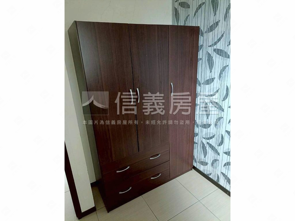 中壢鼎藏高樓層景觀戶房屋室內格局與周邊環境