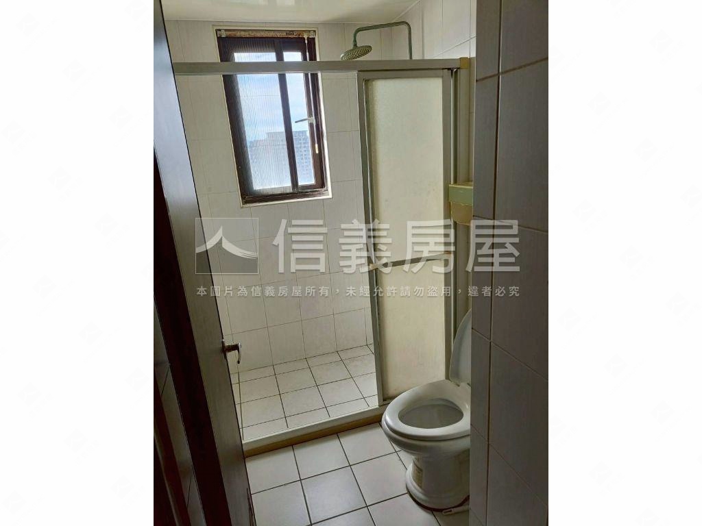 中壢鼎藏高樓層景觀戶房屋室內格局與周邊環境