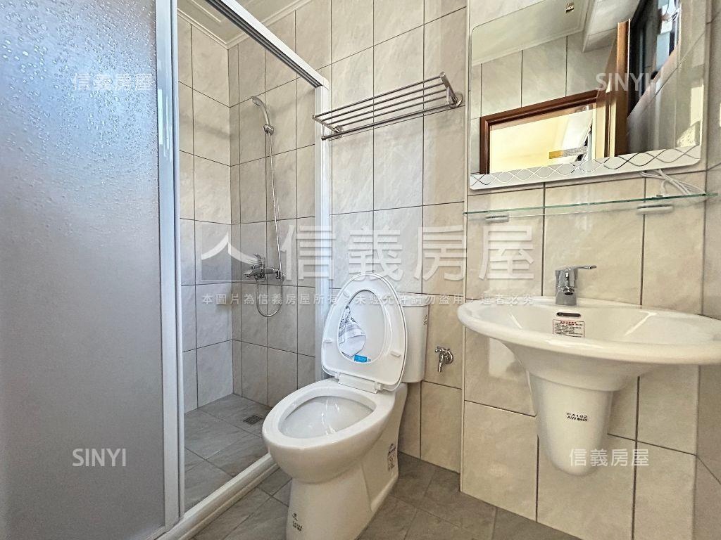 花壇全新大面寬透天２房屋室內格局與周邊環境