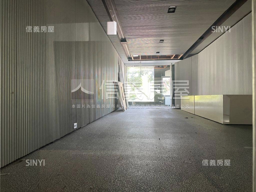 臺灣大道ＳＯＧＯ旁金店面房屋室內格局與周邊環境