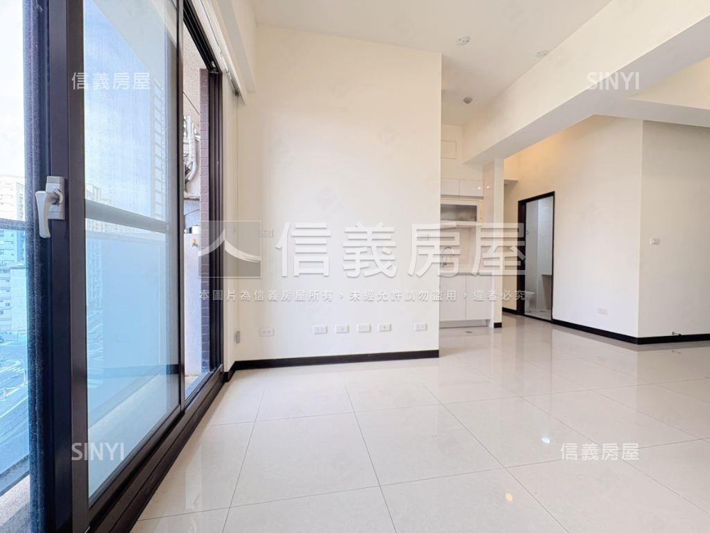 布拉格，兩房平車房屋室內格局與周邊環境