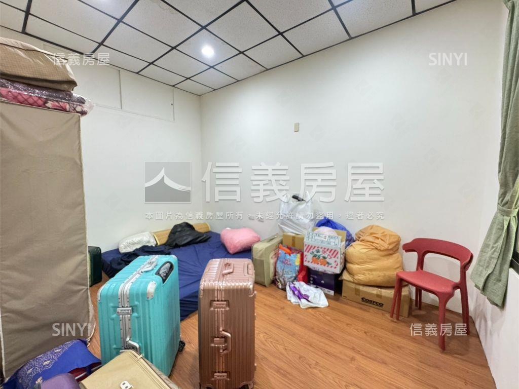 國安商圈大地坪透天房屋室內格局與周邊環境