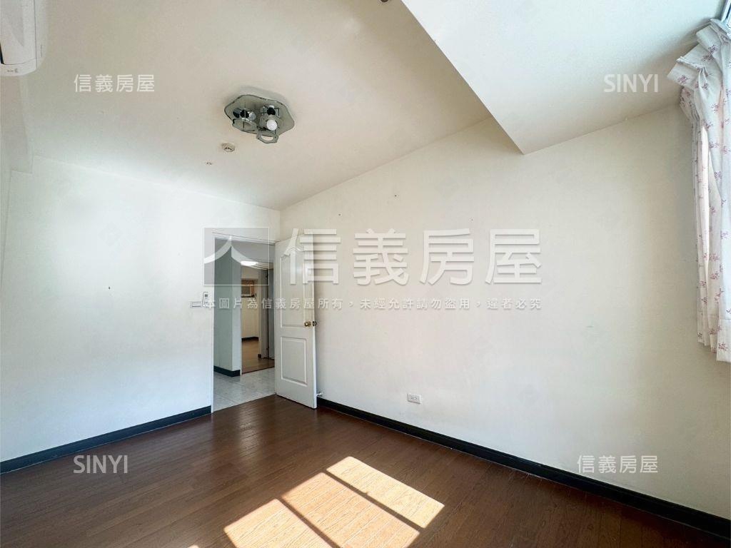 英棋觀邸．次頂樓三房平車房屋室內格局與周邊環境