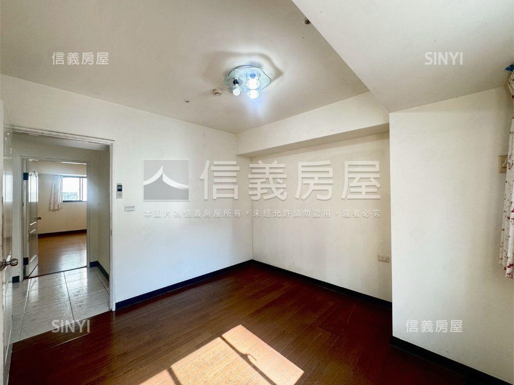 英棋觀邸．次頂樓三房平車房屋室內格局與周邊環境