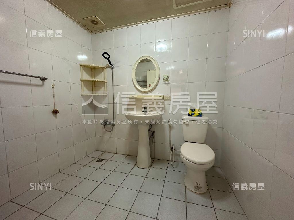 近健行國小兩房房屋室內格局與周邊環境