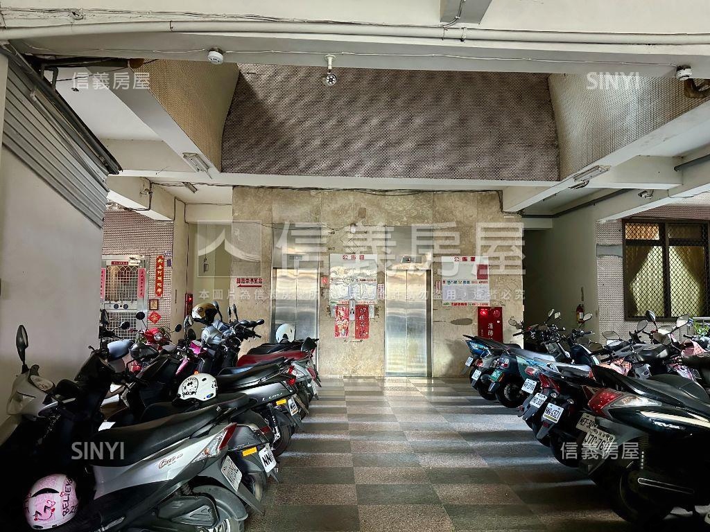 近健行國小兩房房屋室內格局與周邊環境