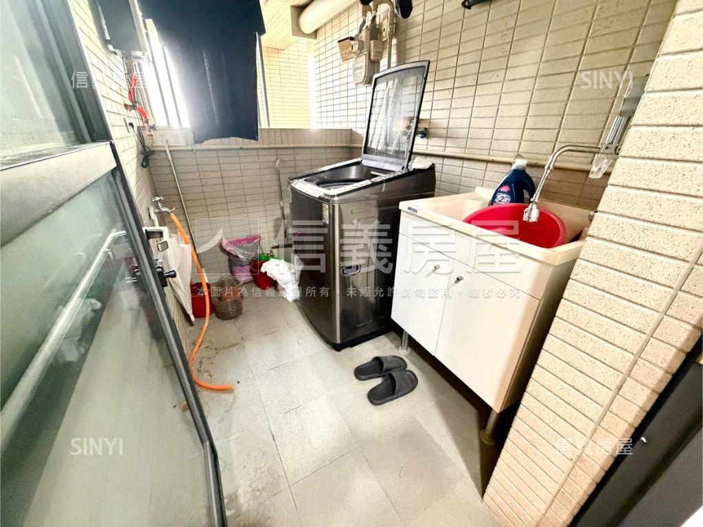 近未來漢神三房平車美視野房屋室內格局與周邊環境