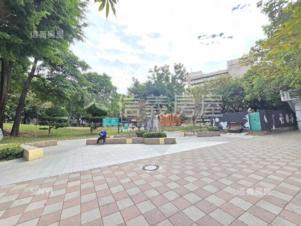 稀有釋出國泰雙橡園樹海戶房屋室內格局與周邊環境