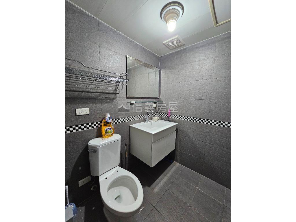 府中捷運‧質感電梯套房房屋室內格局與周邊環境