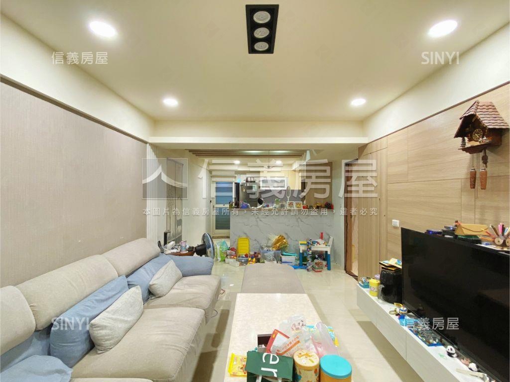 近培英東園美裝潢３房房屋室內格局與周邊環境