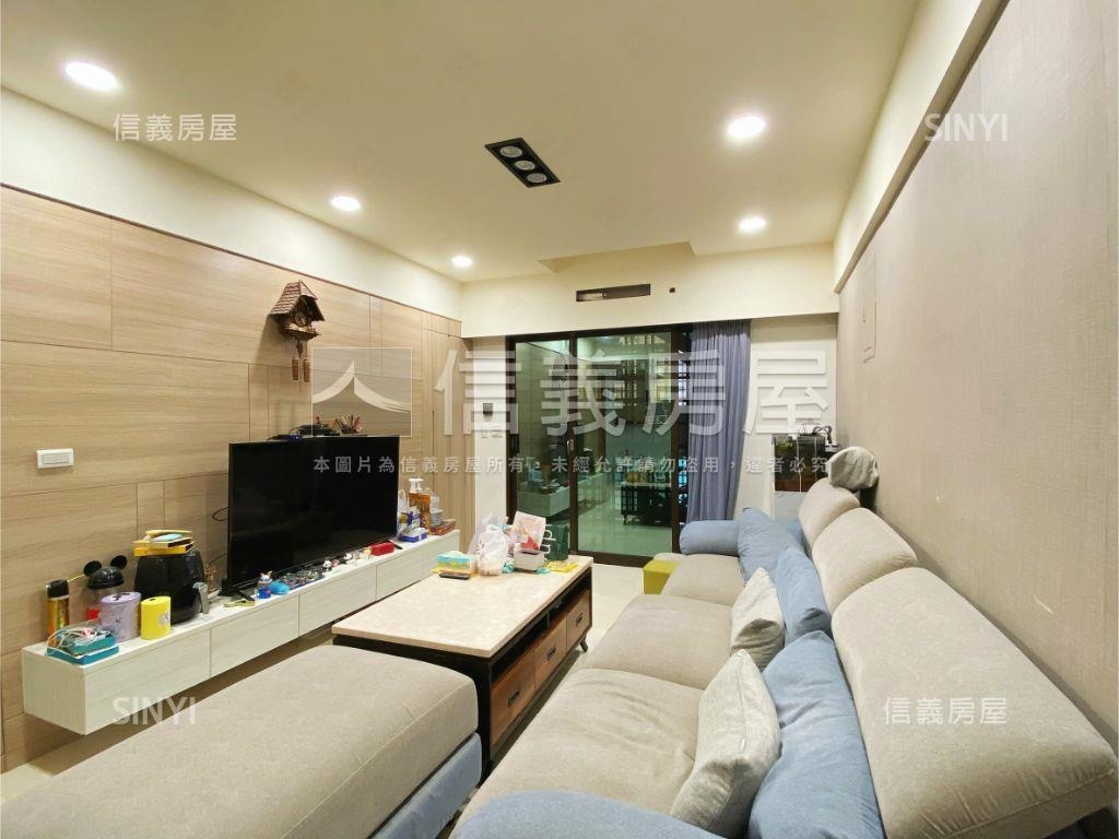 近培英東園美裝潢３房房屋室內格局與周邊環境