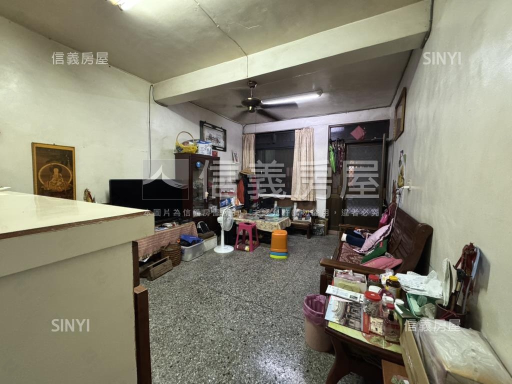 近交流道活巷透天房屋室內格局與周邊環境