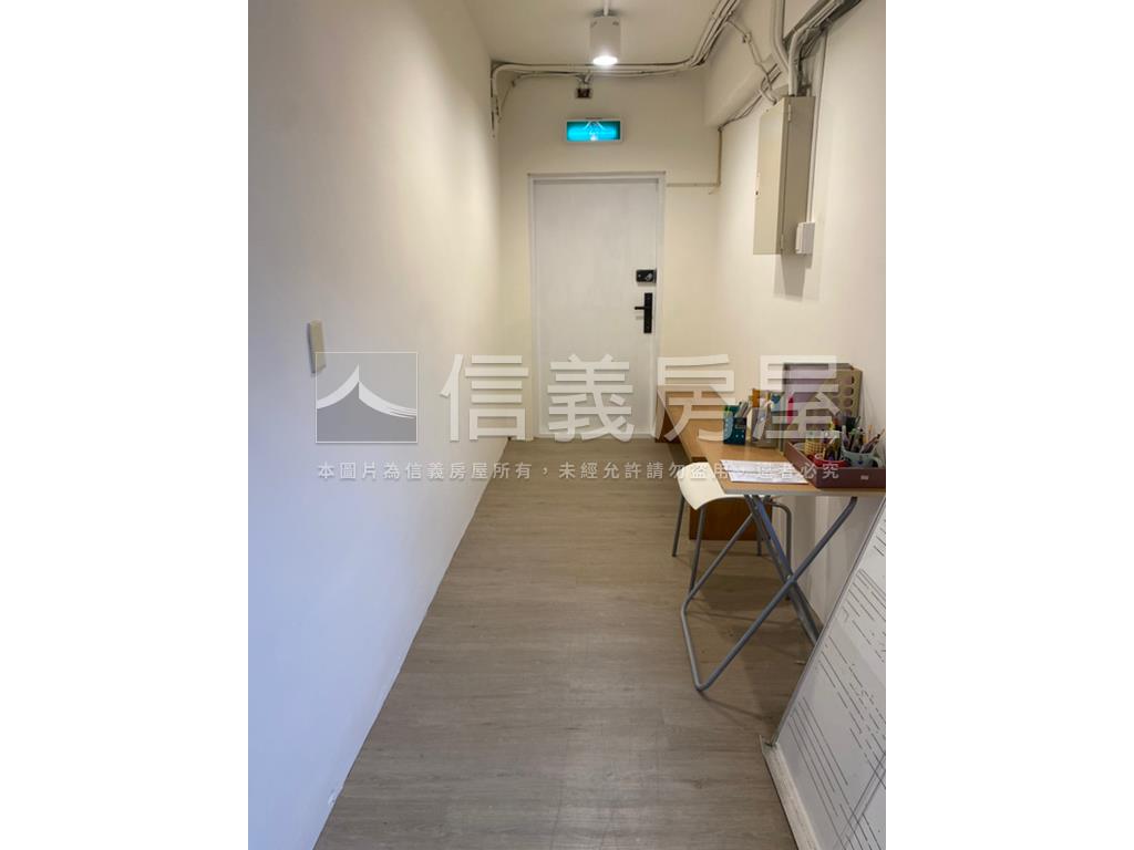 新接音樂教室房屋室內格局與周邊環境