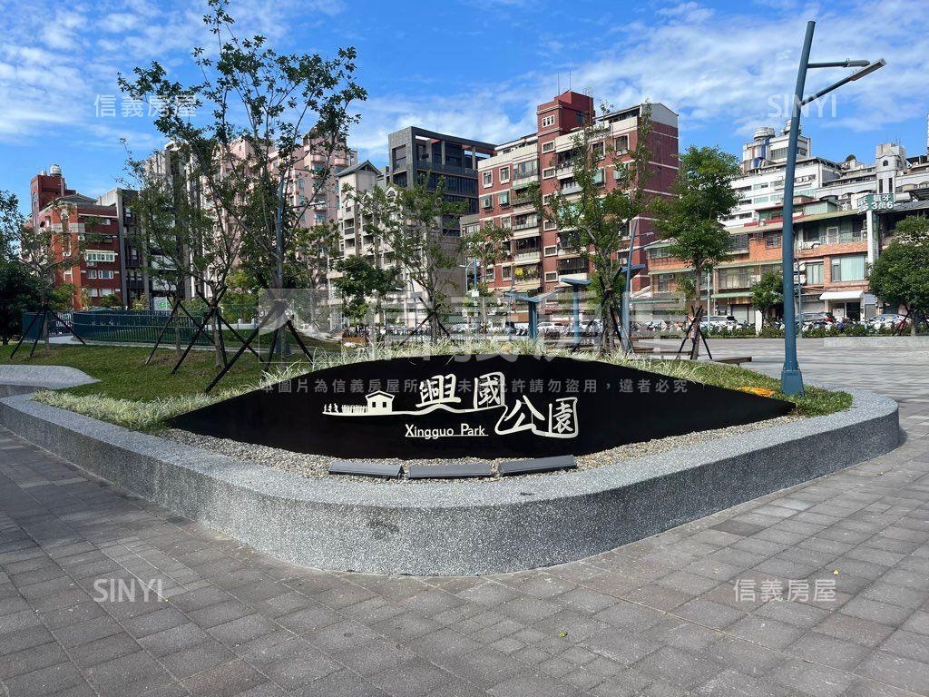 長春路黃金店面房屋室內格局與周邊環境