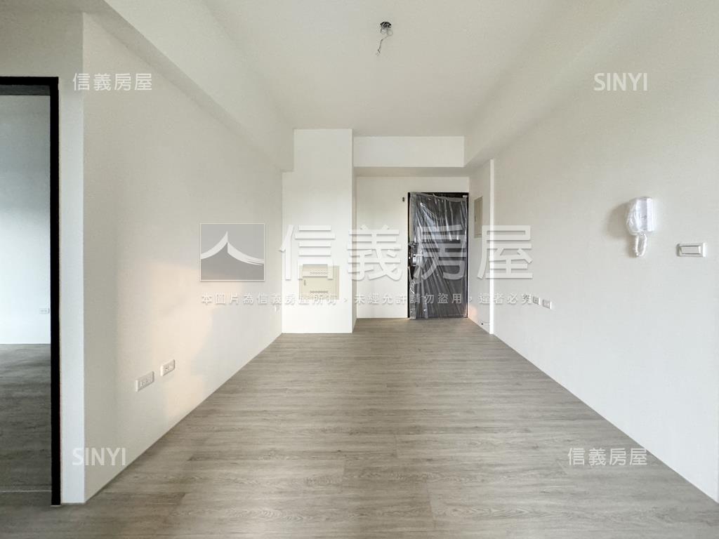 深耕８：全新未住三房平車房屋室內格局與周邊環境