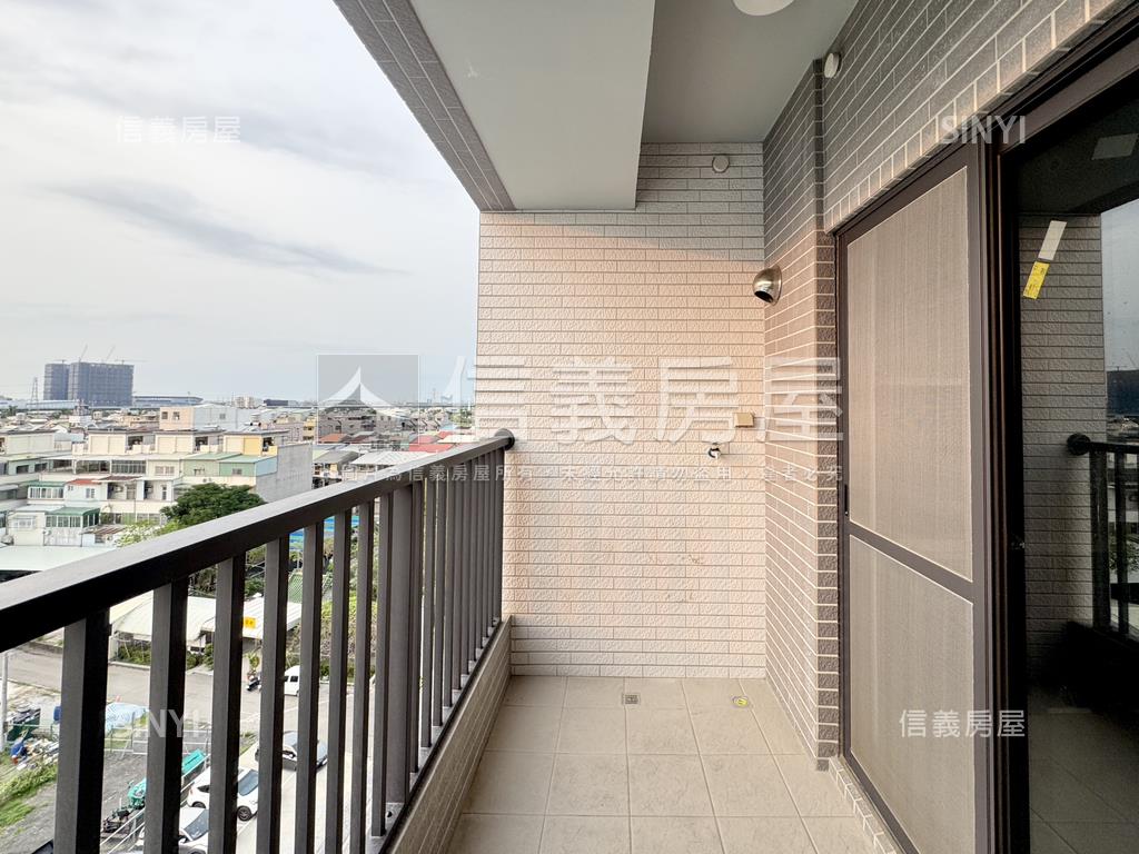 深耕８：全新未住三房平車房屋室內格局與周邊環境