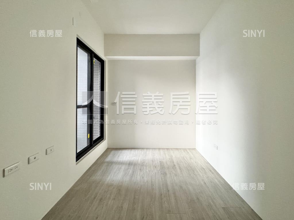 深耕８：全新未住三房平車房屋室內格局與周邊環境