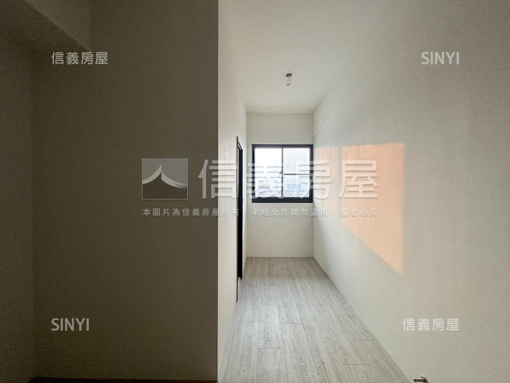 深耕８：全新未住三房平車房屋室內格局與周邊環境