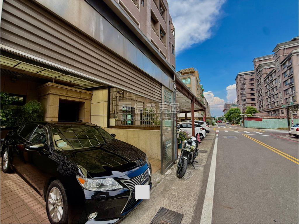 忠勇三街電梯別墅房屋室內格局與周邊環境