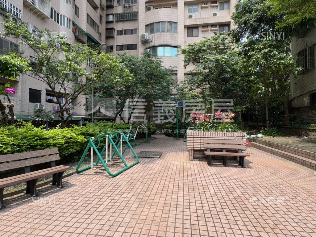 大慶蓮莊大空間附車位房屋室內格局與周邊環境