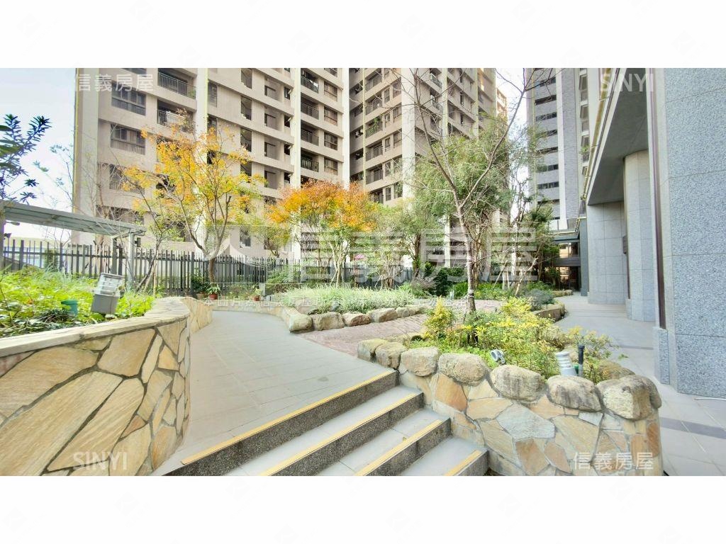 美麗華優質露臺戶房屋室內格局與周邊環境