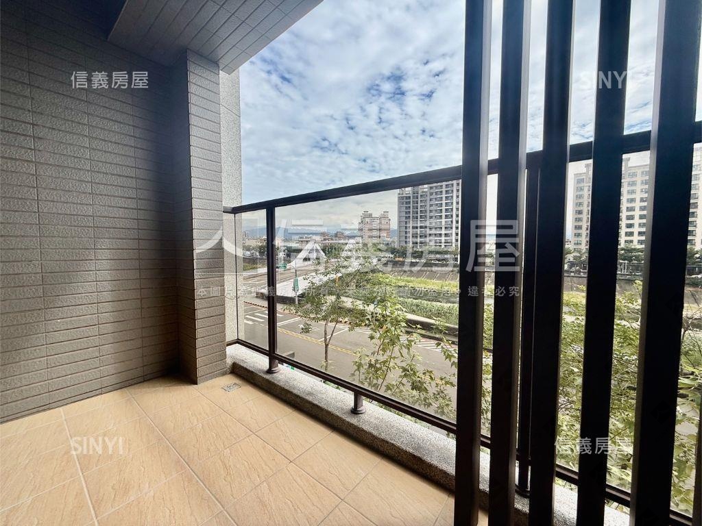 面河岸三房雙獨立平車房屋室內格局與周邊環境