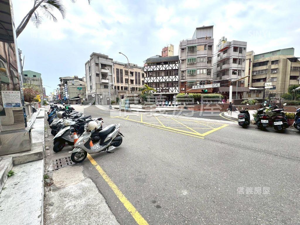 賺錢時代三房兩衛房屋室內格局與周邊環境
