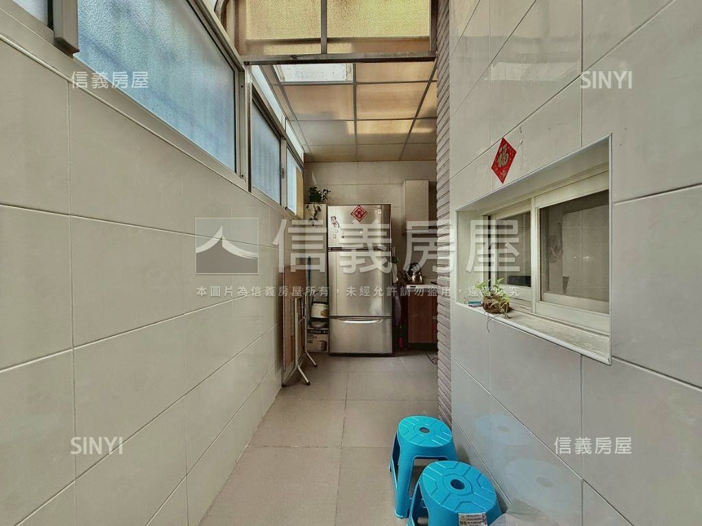 €專任中科住三角間大透天房屋室內格局與周邊環境