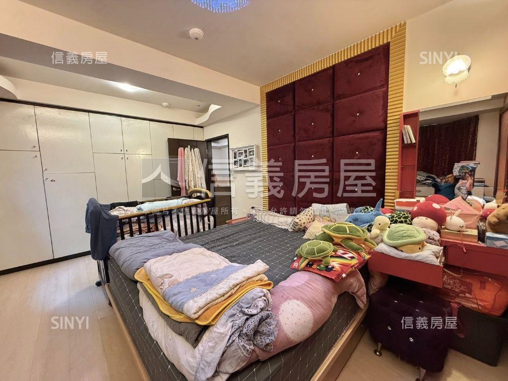 稀有海華高樓大兩房雙衛浴房屋室內格局與周邊環境