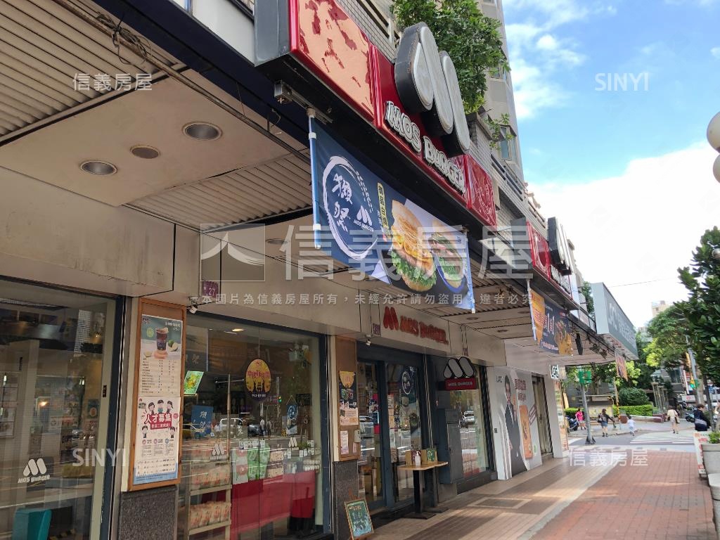 稀有海華高樓大兩房雙衛浴房屋室內格局與周邊環境