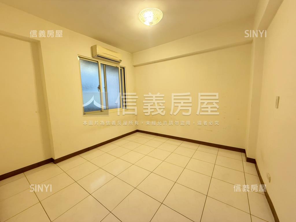 芝山捷運站旁公寓３樓房屋室內格局與周邊環境