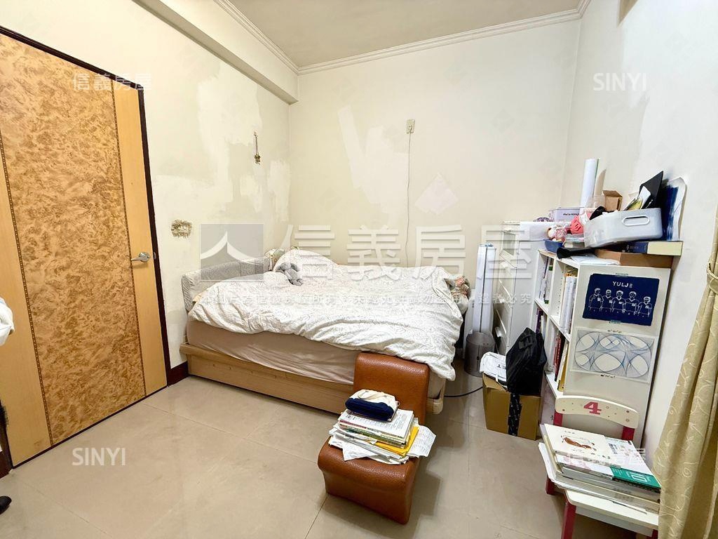 北屯稀有朝南臨路透天房屋室內格局與周邊環境