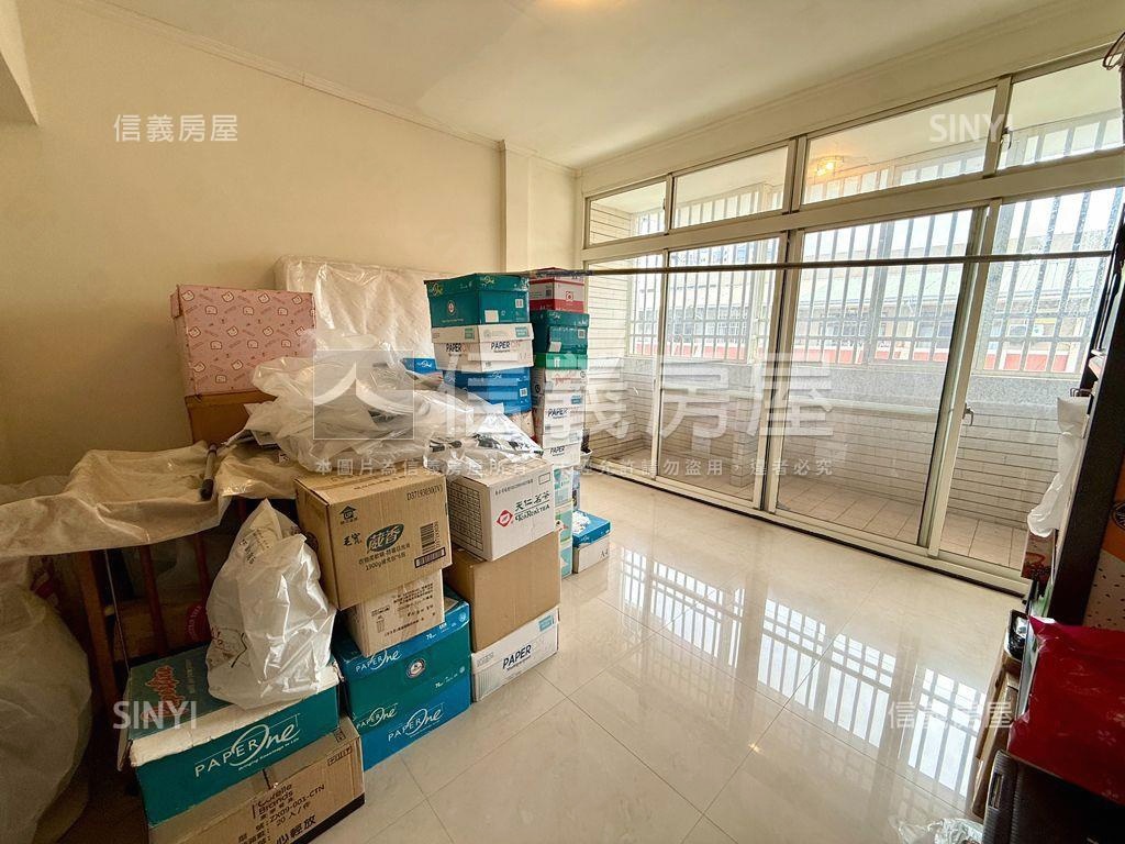 北屯稀有朝南臨路透天房屋室內格局與周邊環境