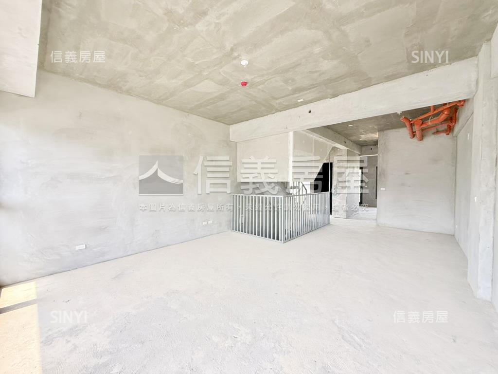 皇辰揚品天下極品電梯透店房屋室內格局與周邊環境