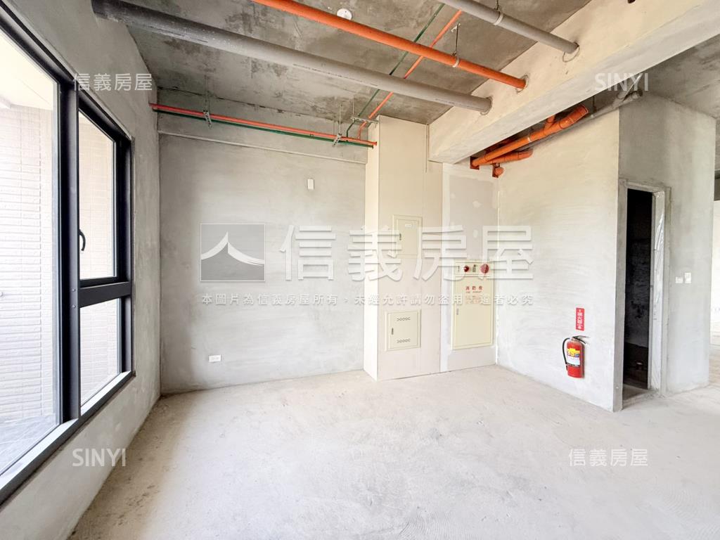 皇辰揚品天下極品電梯透店房屋室內格局與周邊環境