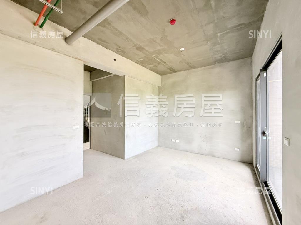 皇辰揚品天下極品電梯透店房屋室內格局與周邊環境