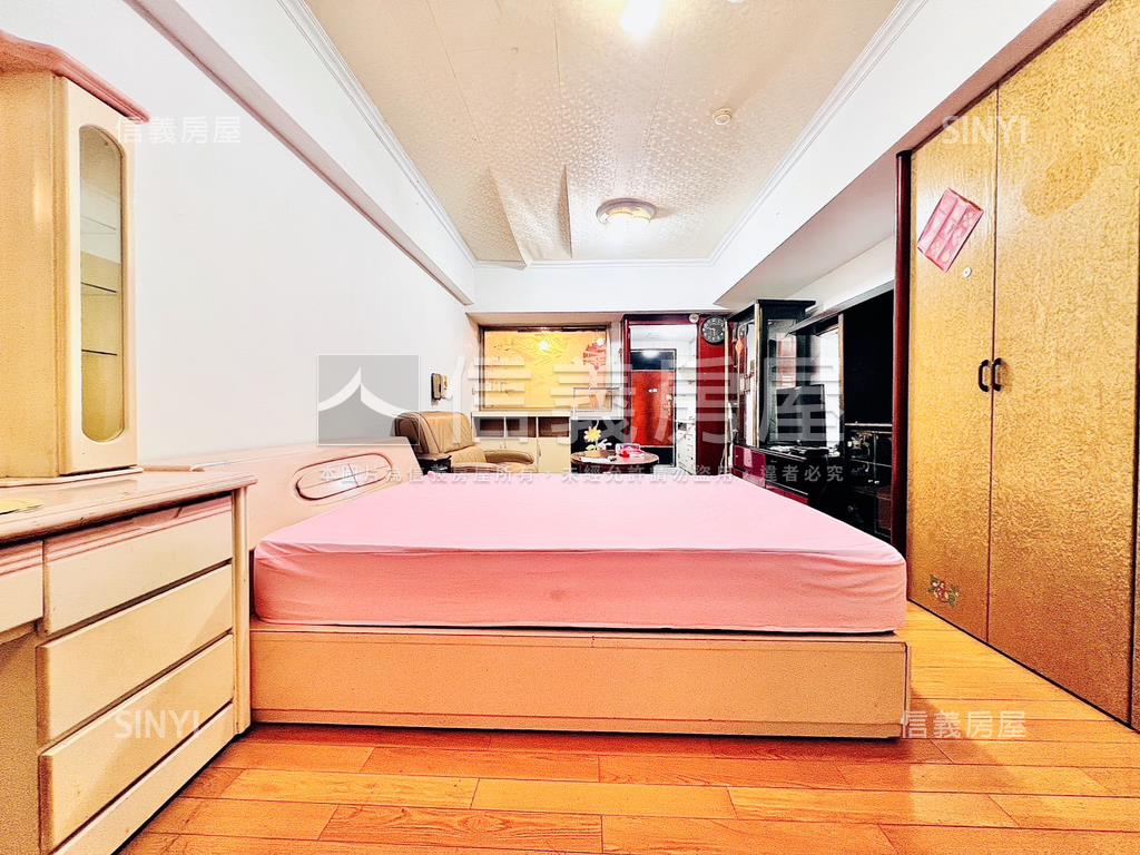 專任富貴採光套房房屋室內格局與周邊環境