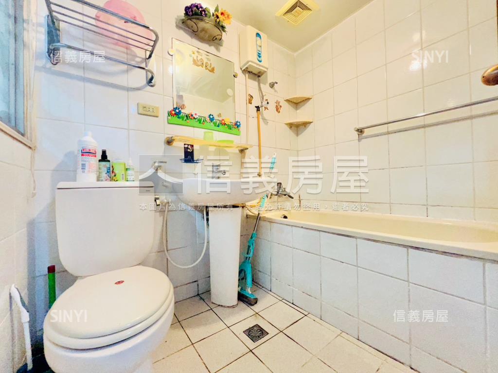 專任富貴採光套房房屋室內格局與周邊環境