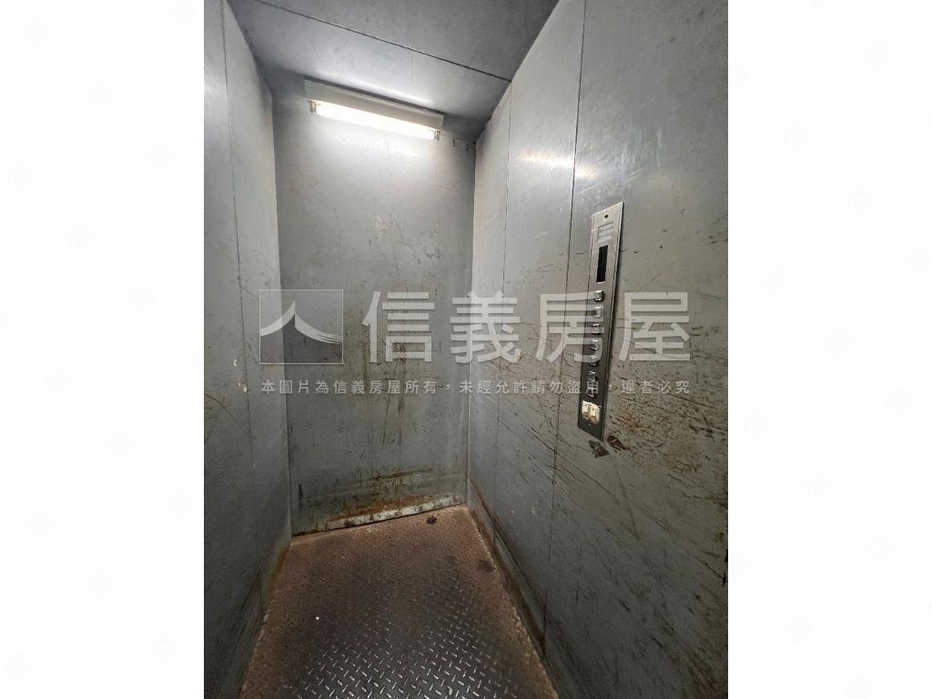 汐止好用大面寬透天廠房房屋室內格局與周邊環境