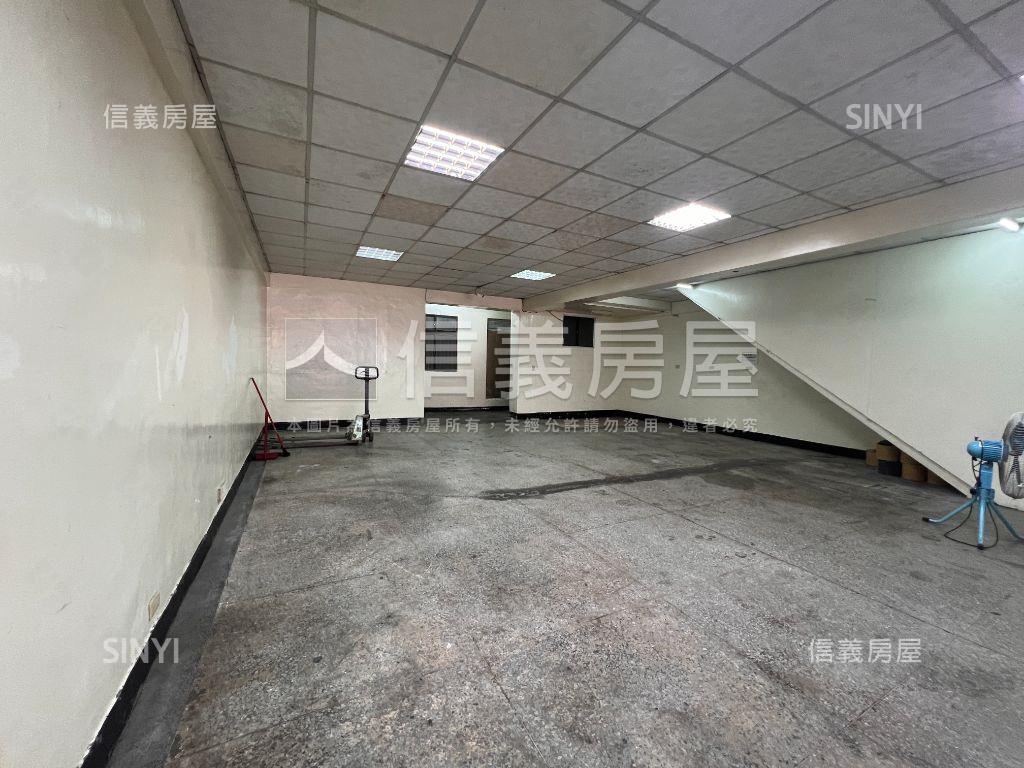 汐止好用大面寬透天廠房房屋室內格局與周邊環境