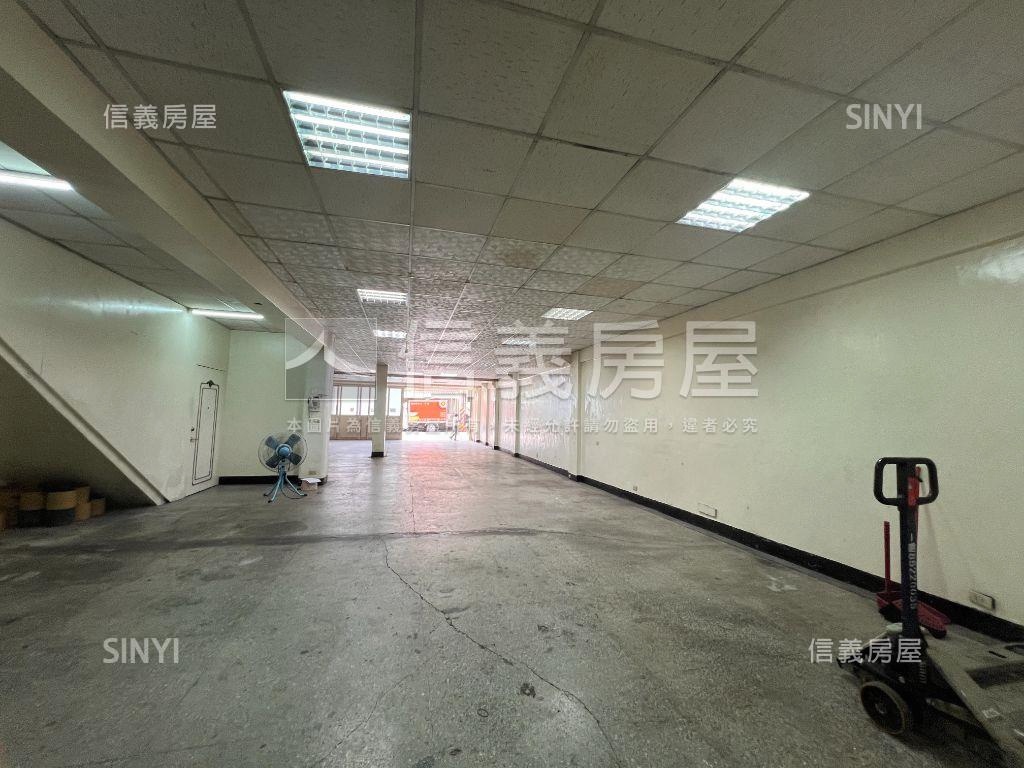 汐止好用大面寬透天廠房房屋室內格局與周邊環境