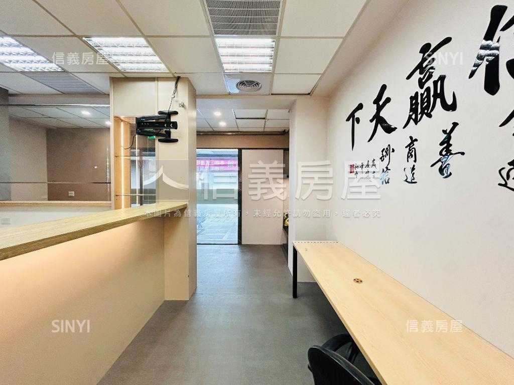 稀有釋出福隆路黃金店面房屋室內格局與周邊環境