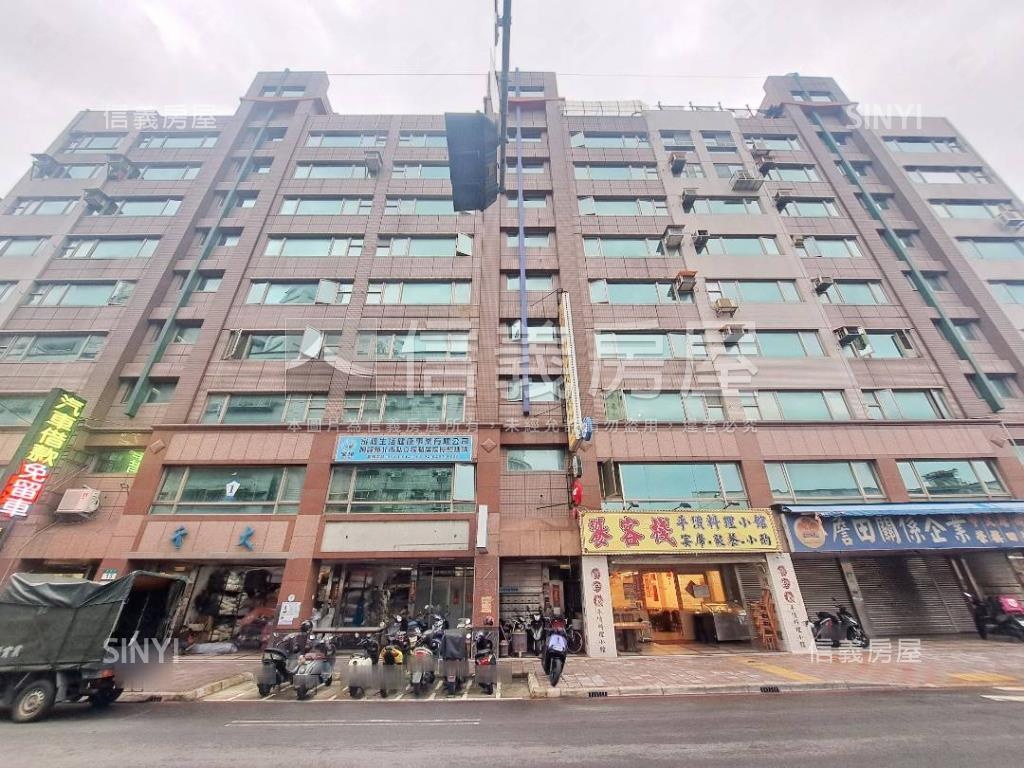 稀有釋出福隆路黃金店面房屋室內格局與周邊環境