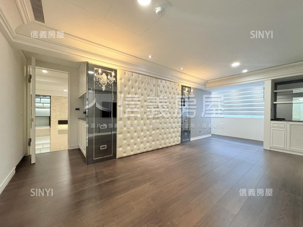 國泰一品時尚美邸房屋室內格局與周邊環境