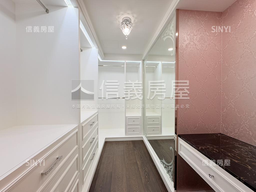 國泰一品時尚美邸房屋室內格局與周邊環境