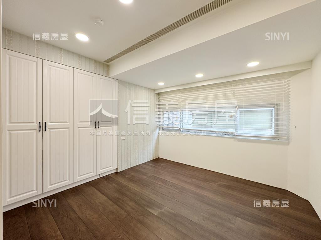國泰一品時尚美邸房屋室內格局與周邊環境