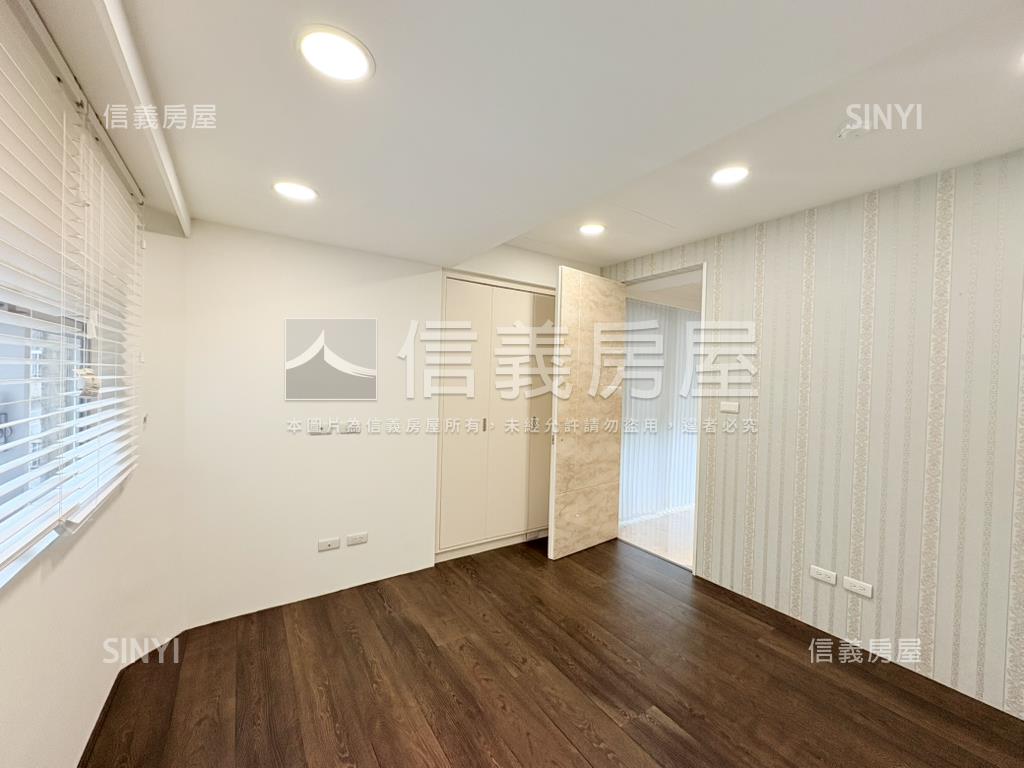 國泰一品時尚美邸房屋室內格局與周邊環境