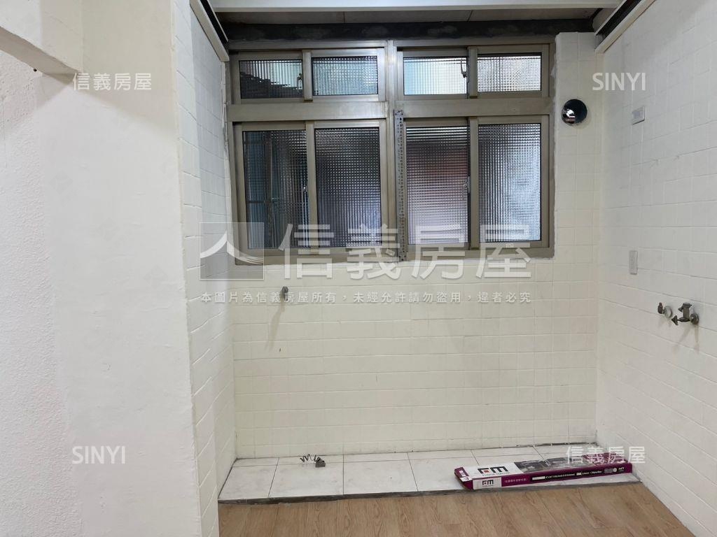 溫馨中正捷運小家庭房屋室內格局與周邊環境