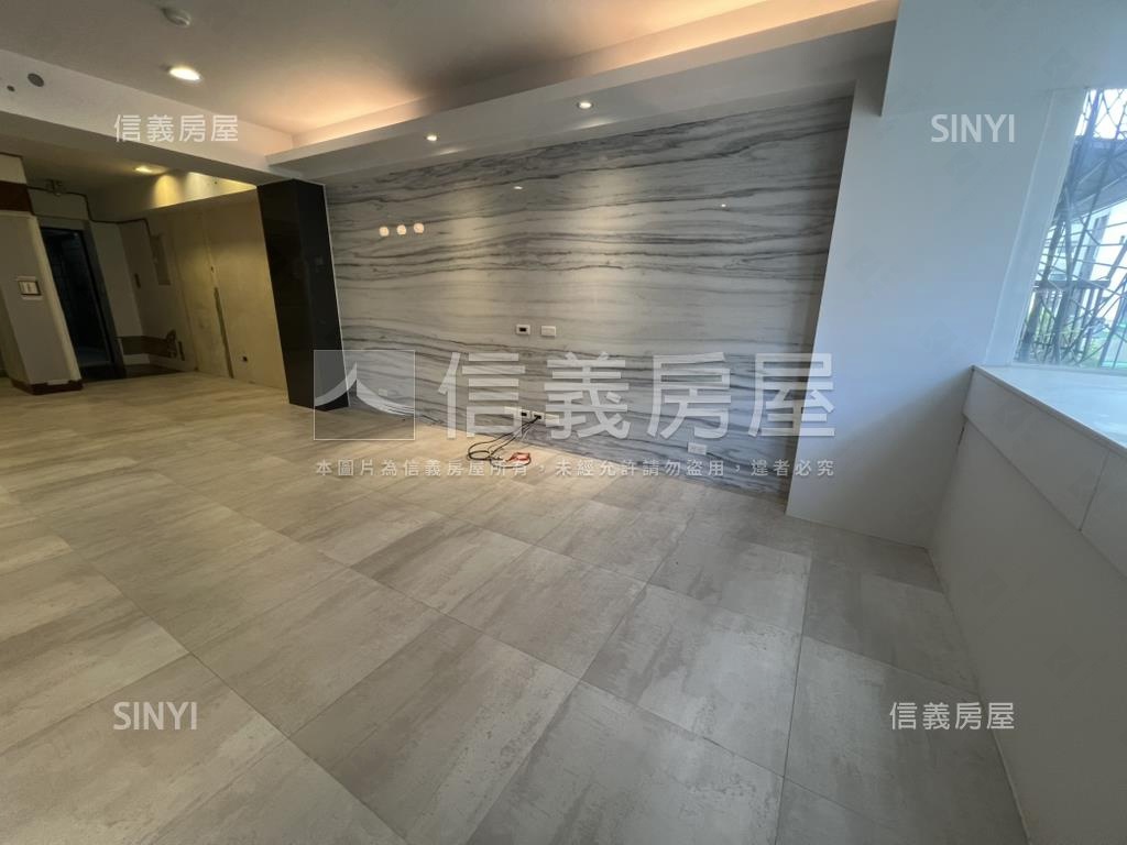 高樓三房面１０１大車位房屋室內格局與周邊環境